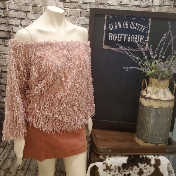 She +Sky Feather Pink Top - Picture 7 of 9